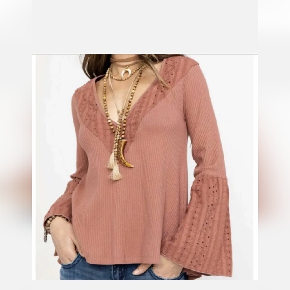 Free People Parisian Nights Dusty rose pink ribbed V Neck Bell Sleeve Blouse
